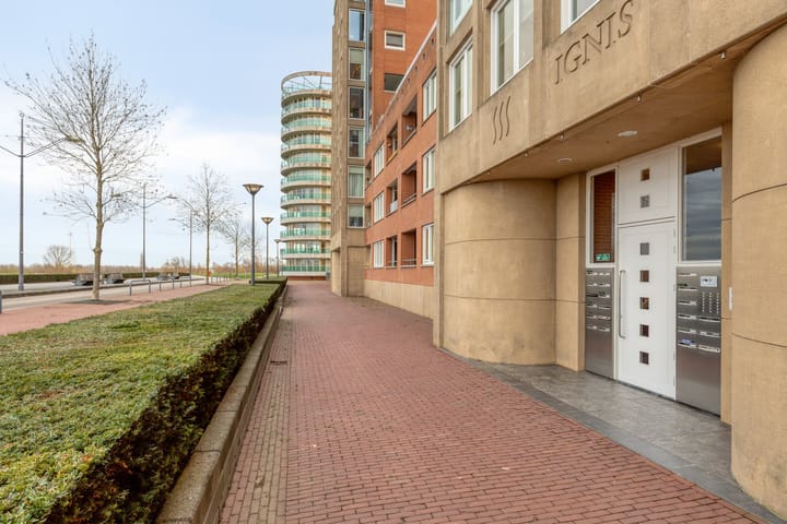 Foto 12 van Maasboulevard 291