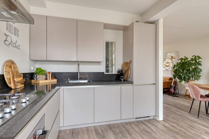 Foto 12 van Termijen 107