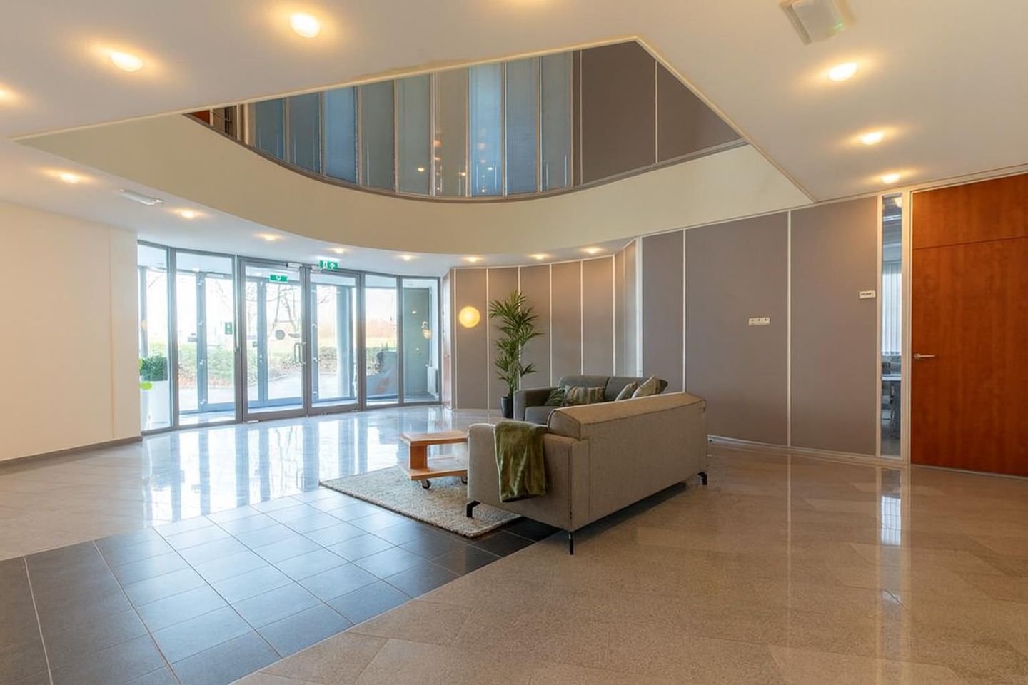 Bekijk foto 2 van Amerikalaan 71