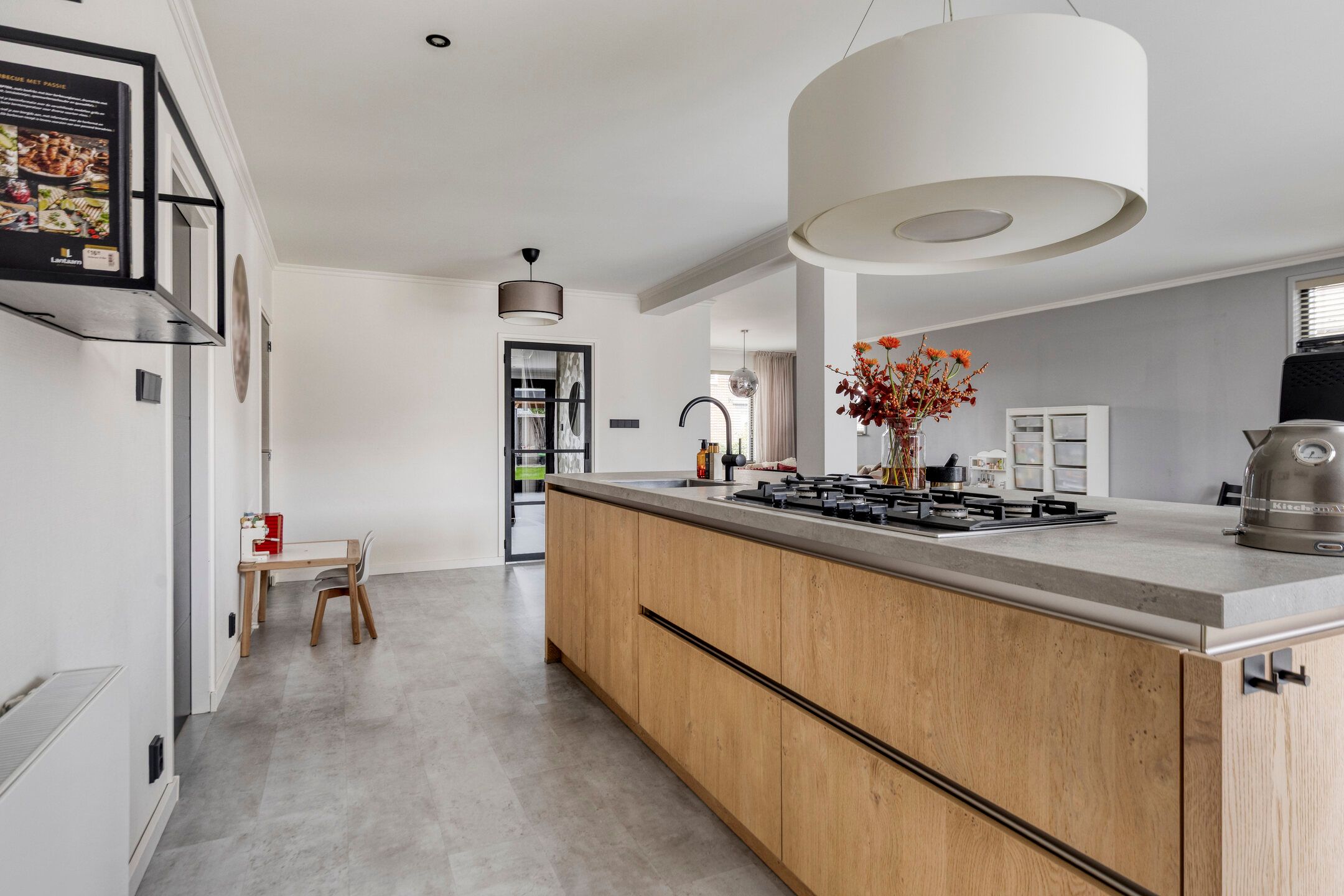 Foto 3 van Monseigneur Luijpenstraat 1