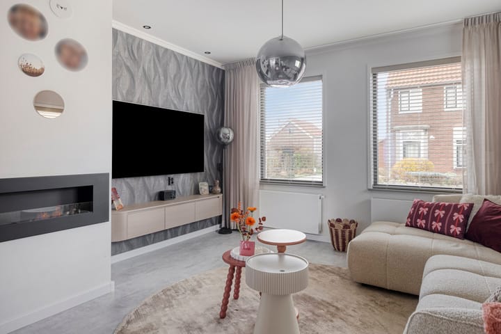 Foto 15 van Monseigneur Luijpenstraat 1