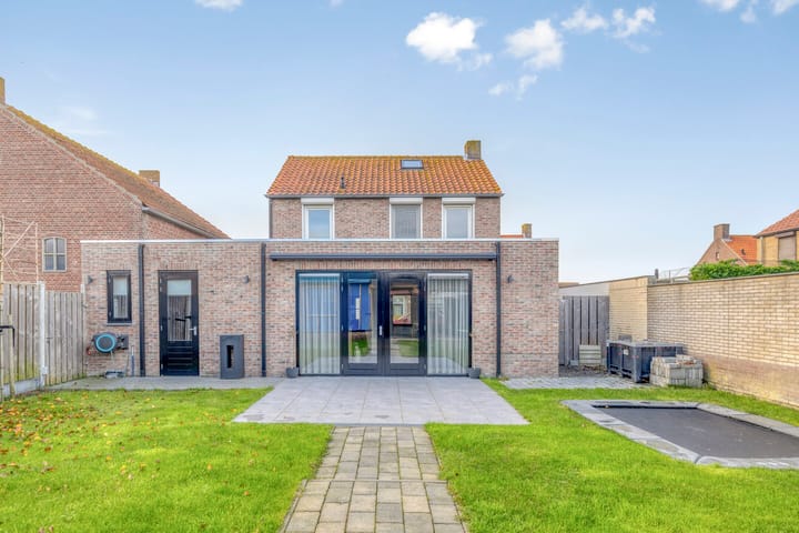 Foto 53 van Monseigneur Luijpenstraat 1