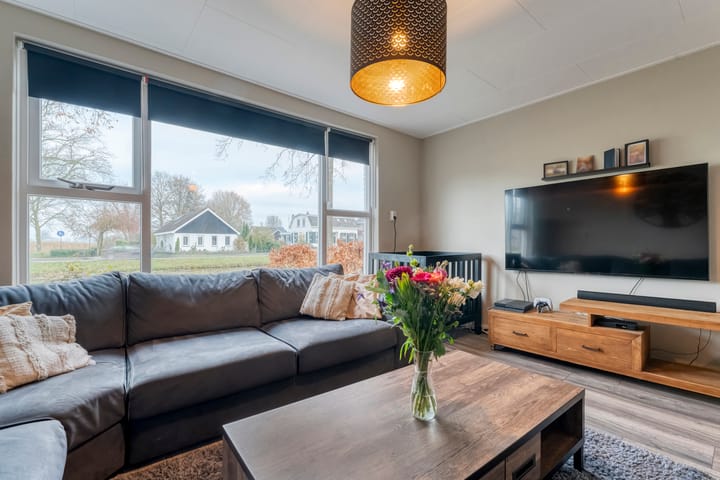 Photo 18 of Hoofdvaart 100