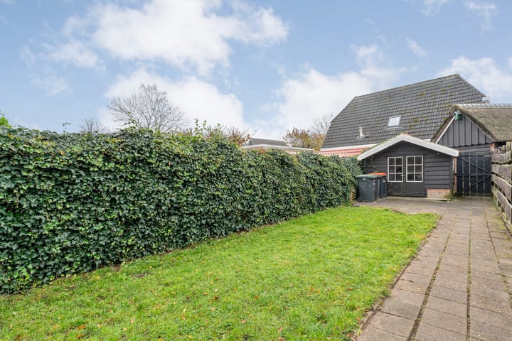 Photo 36 of Hoofdvaart 100