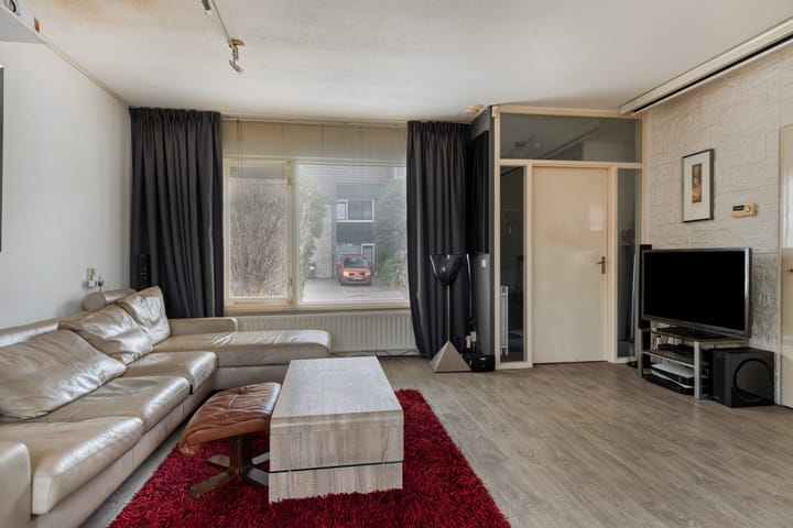 Photo 14 of Wilsonstraat 62