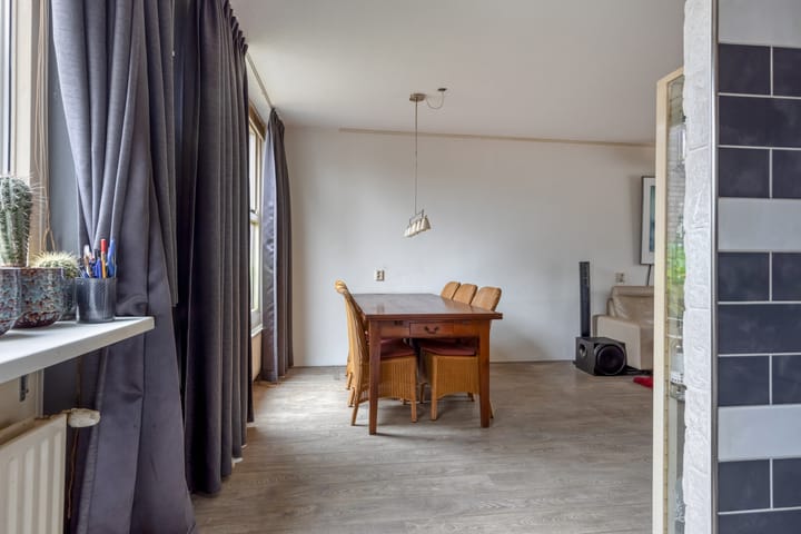 Photo 17 of Wilsonstraat 62