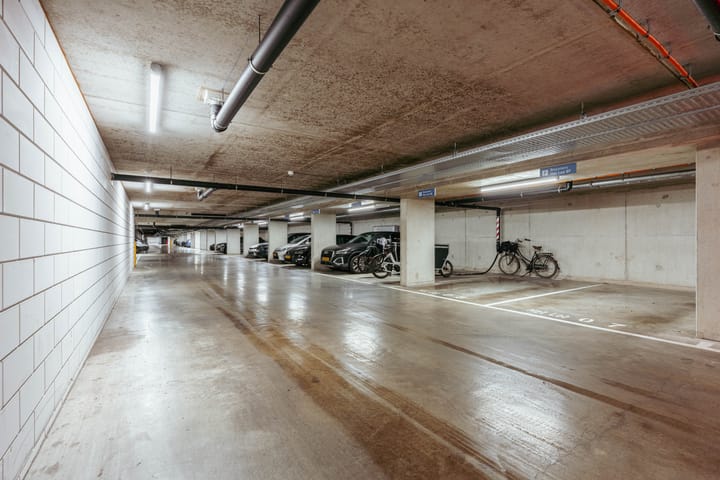 Photo 24 of Carnapstraat 58-A