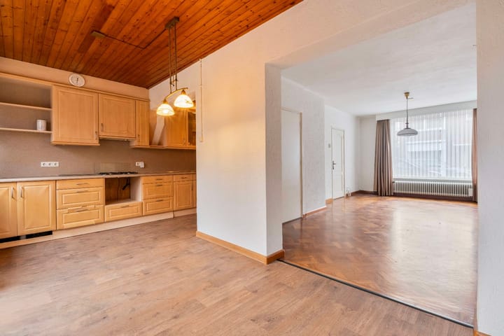 Photo 5 of Paulus Potterstraat 32