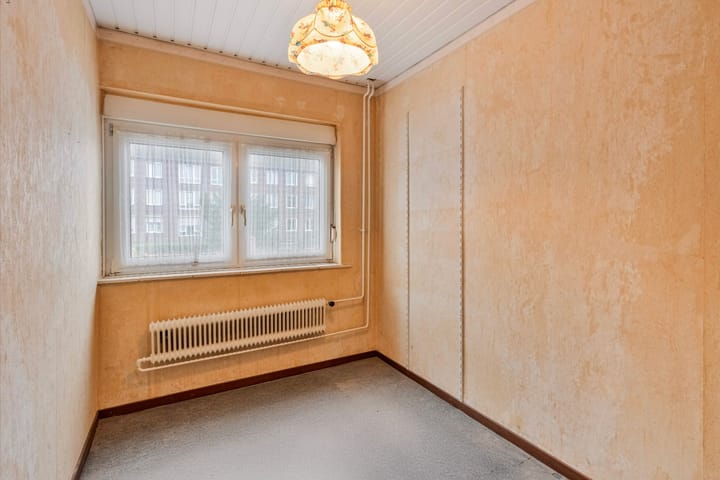 Photo 14 of Paulus Potterstraat 32