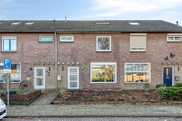 Photo 2 of Uranusstraat 19