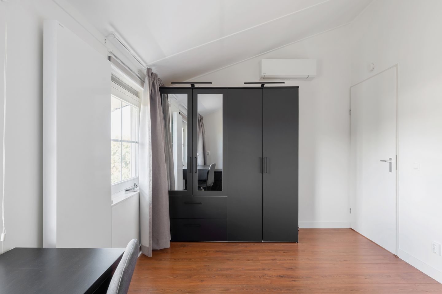 Foto 35 van Kees van Hasseltstraat 12