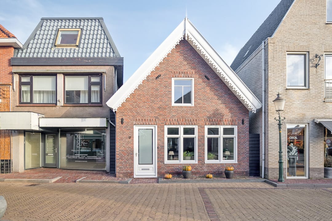 Photo 1 of Hoofdstraat 9