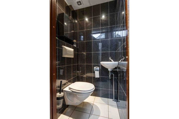 Photo 13 of Patrijspoort 125