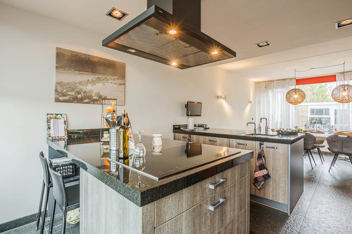 Photo 16 of Van Ommenstraat 3