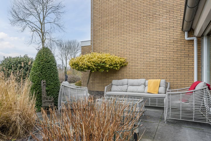 Photo 51 of Van Ommenstraat 3