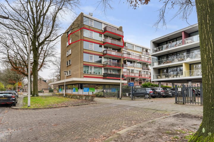 Foto 38 van Postelse Hoeflaan 65-A