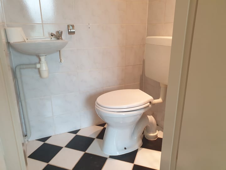 Photo 10 of Leeuweriklaan 2