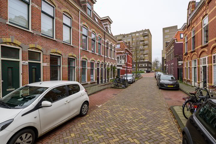 Photo 5 of Hansenstraat 68