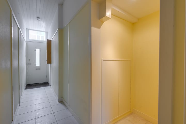 Photo 9 of Hansenstraat 68