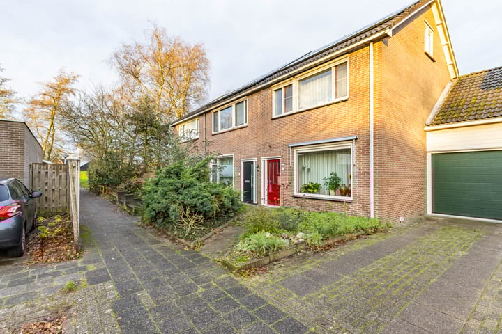 Photo 11 of Burgemeester van Panhuyslaan 129