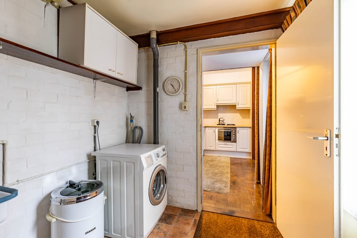 Photo 27 of Burgemeester van Panhuyslaan 129