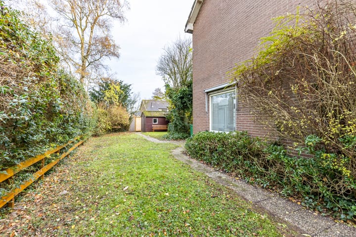 Photo 28 of Burgemeester van Panhuyslaan 129