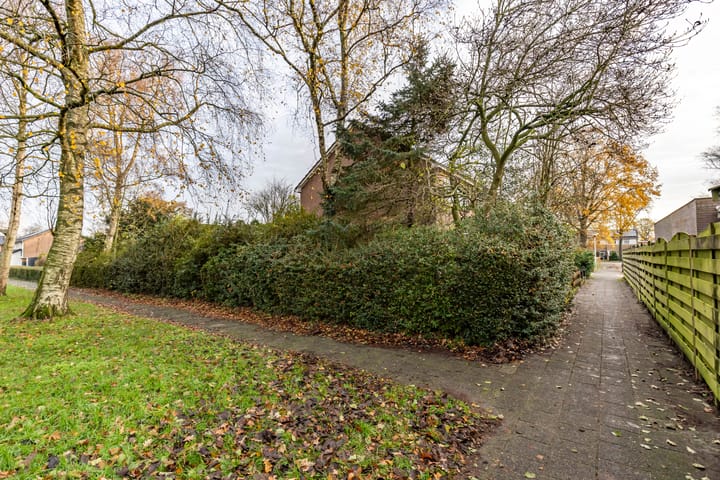 Photo 32 of Burgemeester van Panhuyslaan 129