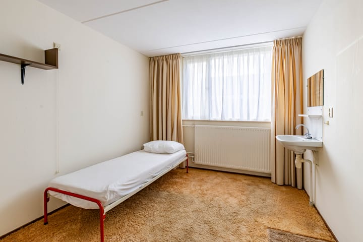 Photo 37 of Burgemeester van Panhuyslaan 129