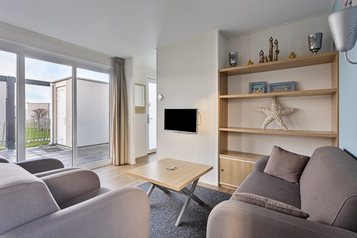 Photo 10 of Voorweg 5-AZA08