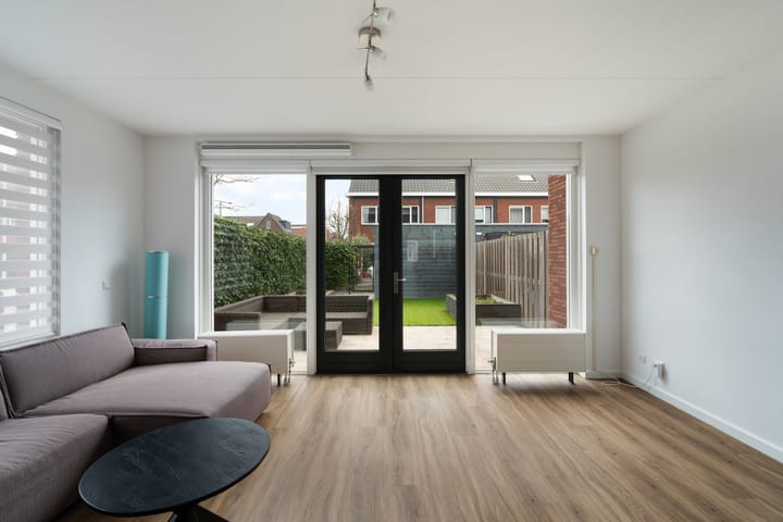 Foto 2 van Van Erktuinen 3