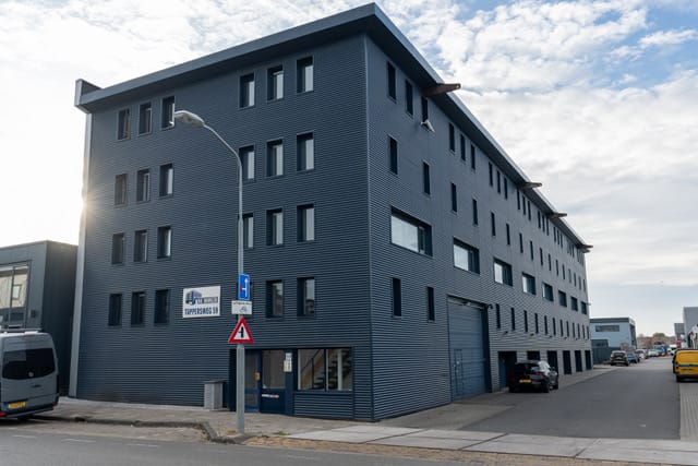 Bekijk foto 2 van Tappersweg 59