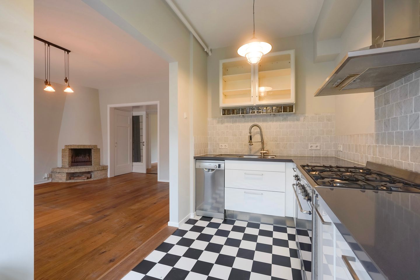 Photo 14 of Willem de Zwijgerlaan 12