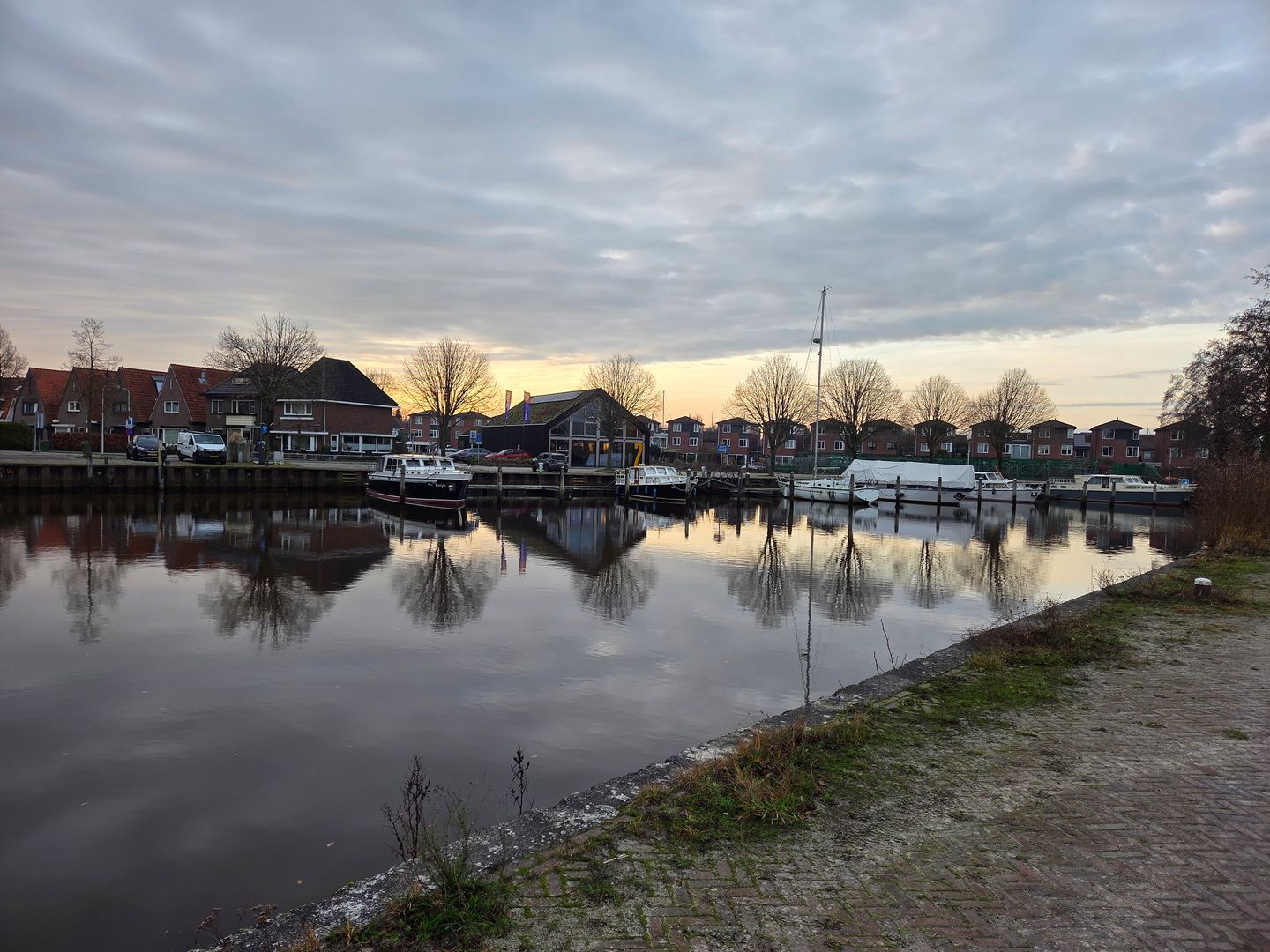 Bekijk foto 3 van J. van den Boschkade 6-13