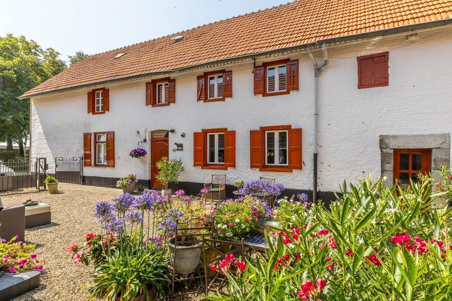 Bekijk foto 2 van Vroelen 30-A