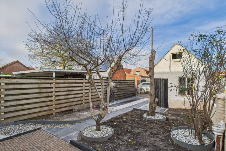 Foto 30 van Huijssenstraat 2