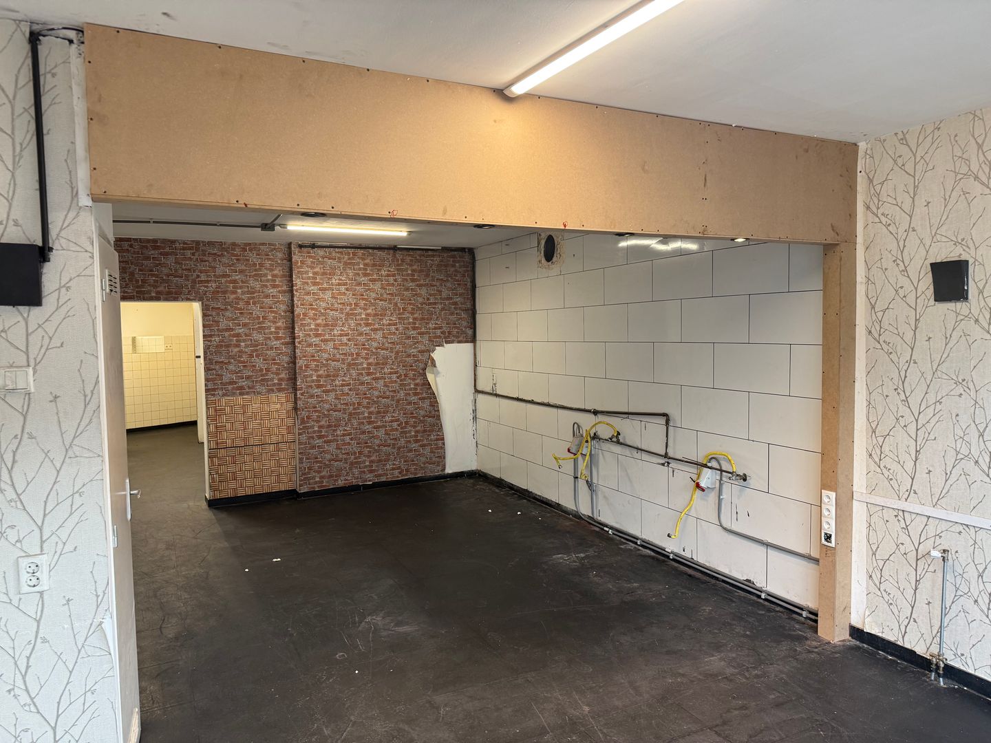 View photo 3 of Koestraat 8