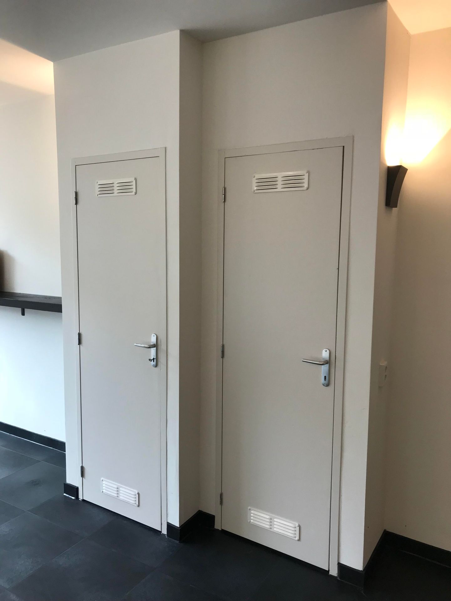 View photo 5 of Koestraat 8