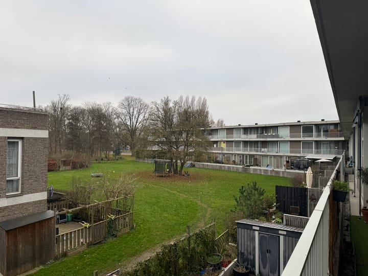 Photo 14 of Bernard Loderstraat 131