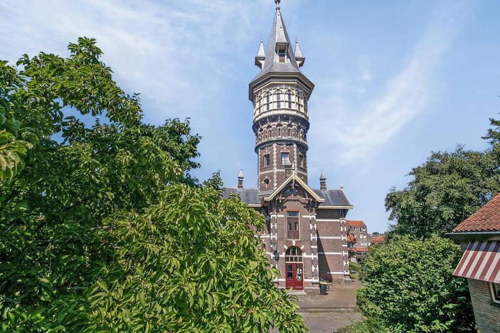 Photo 12 of Remisestraat 3