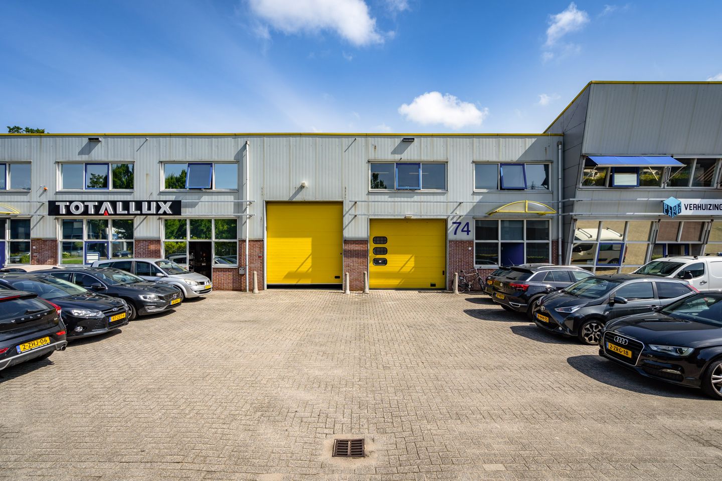 View photo 2 of Antennestraat 74