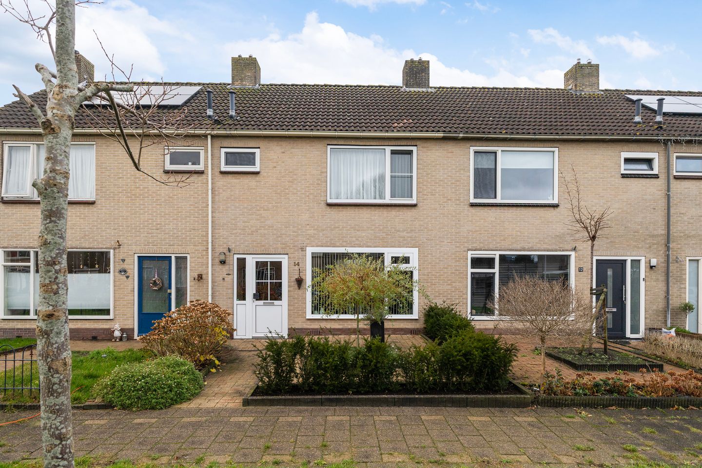 Foto 1 van Grovestins 14