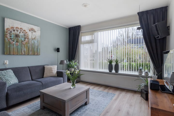 Photo 8 of Grovestins 14