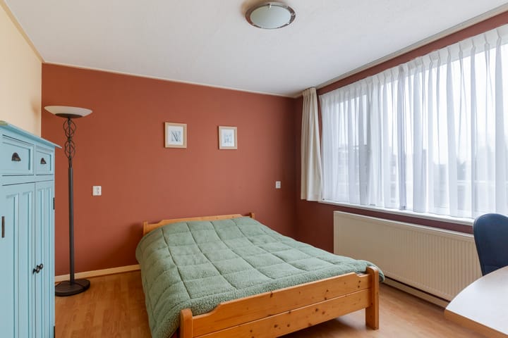 Photo 15 of Grovestins 14