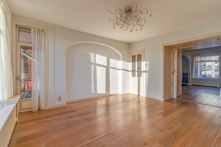 Foto 7 van Larixstraat 25