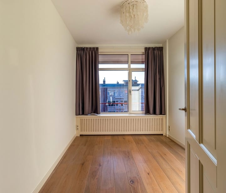 Foto 21 van Larixstraat 25