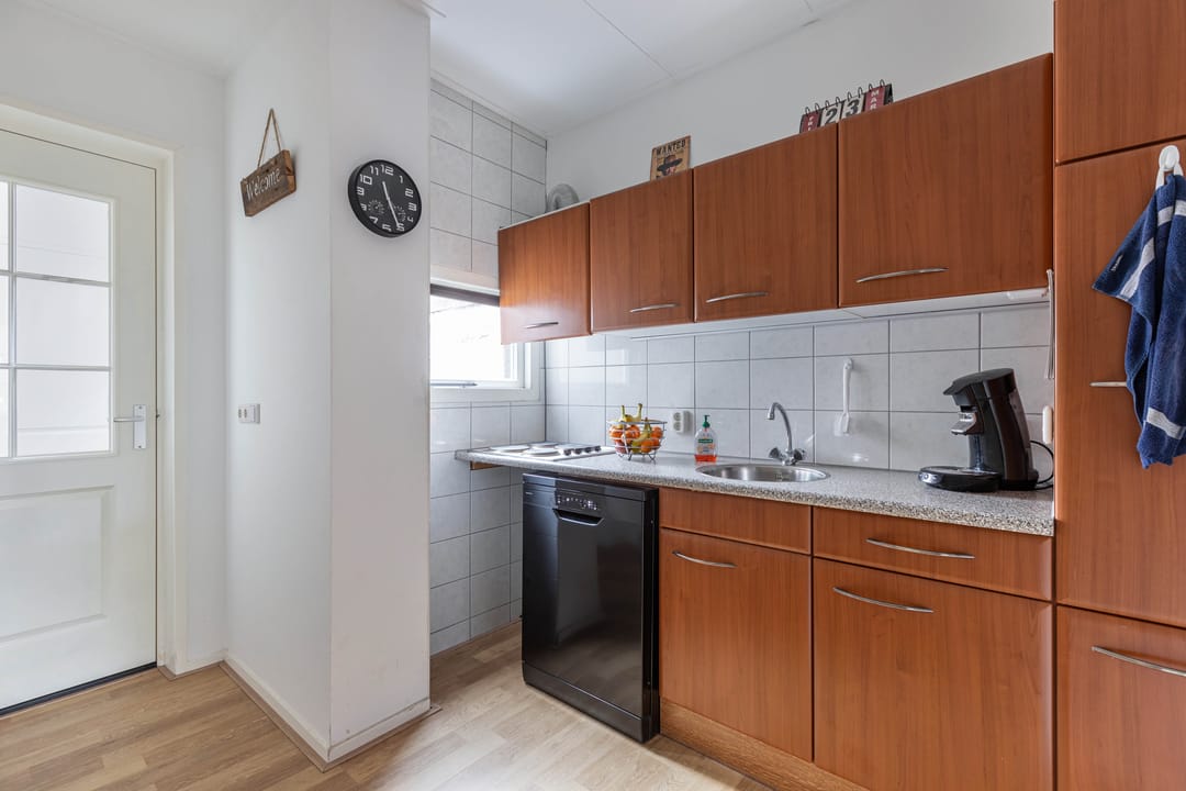 Foto 16 van Oppers 47