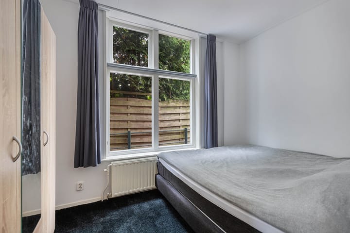 Foto 19 van Oppers 47