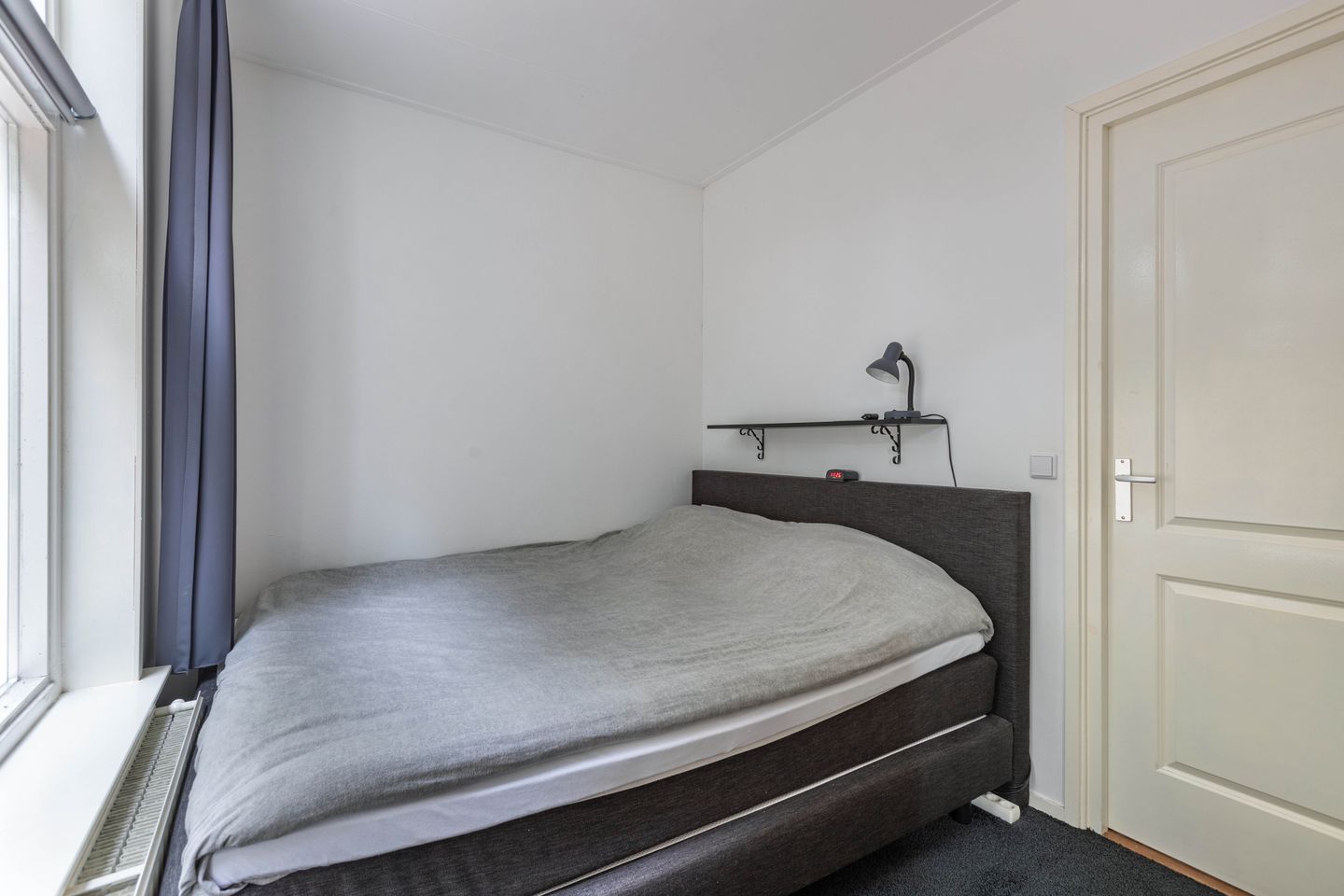 Foto 20 van Oppers 47