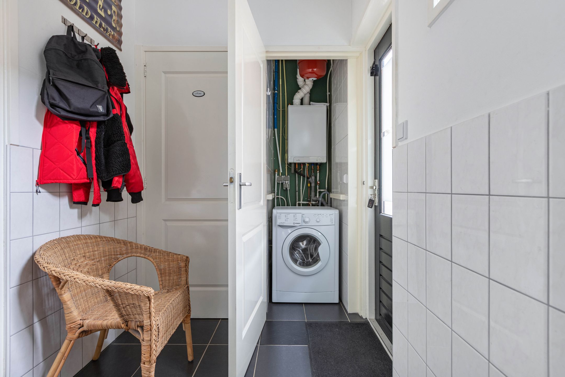 Foto 27 van Oppers 47