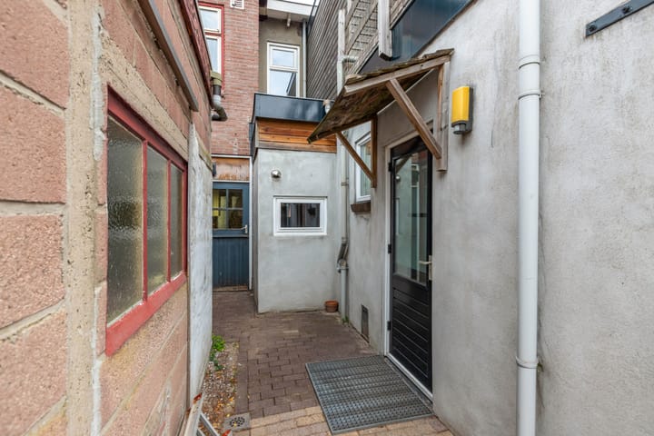 Foto 29 van Oppers 47